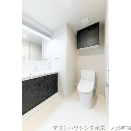 レジディア新川の物件内観写真